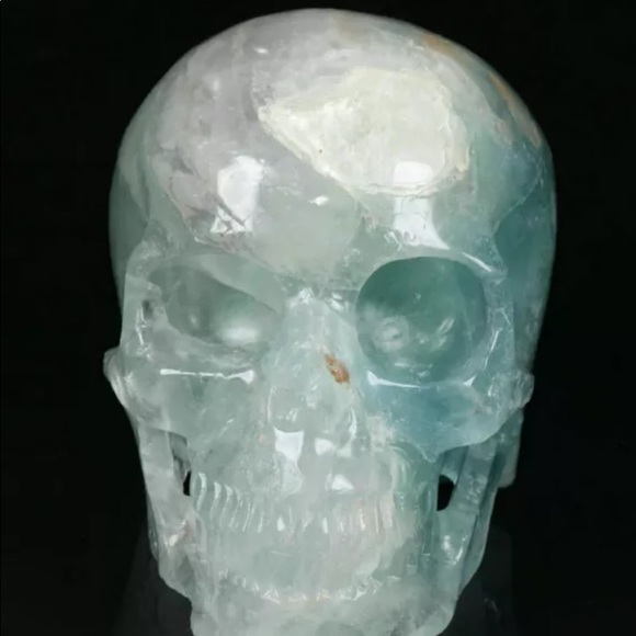 4.0" Fluorite Carved Crystal Skull, Realistic - Picture 4 of 6